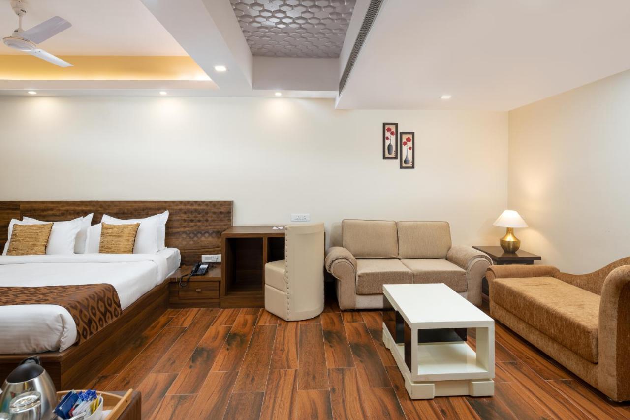 Cygnett Style Tania'S Otel Siliguri Dış mekan fotoğraf